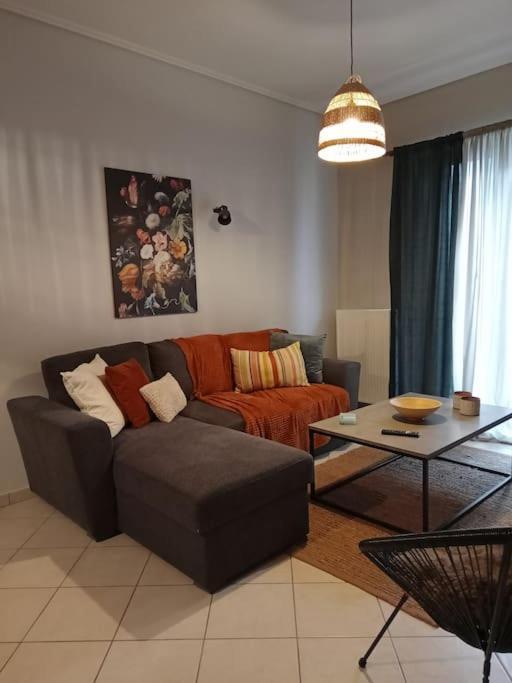 Central Artistic 2-Bedroom Apartment 79Sqm تريبوليس المظهر الخارجي الصورة