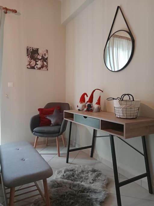 Central Artistic 2-Bedroom Apartment 79Sqm تريبوليس المظهر الخارجي الصورة